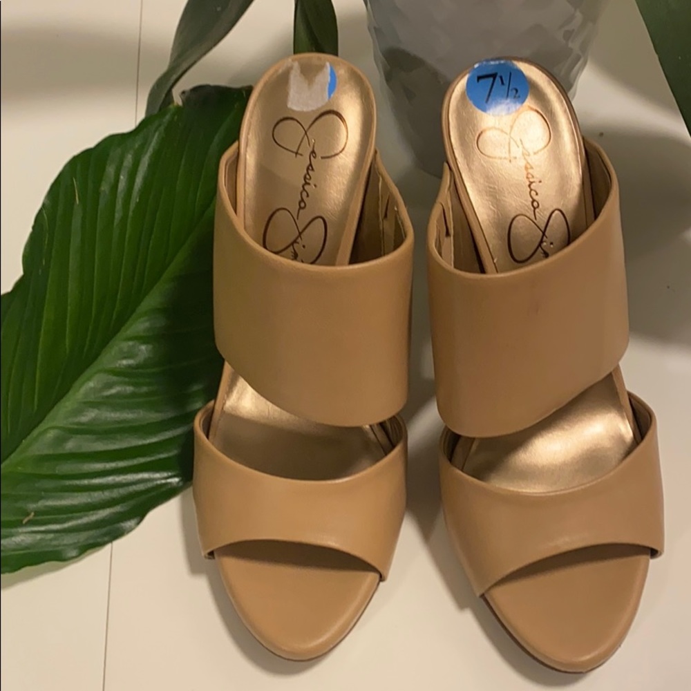 Jessica Simpson tan heels